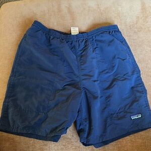 Patagonia baggies navy blue shorts